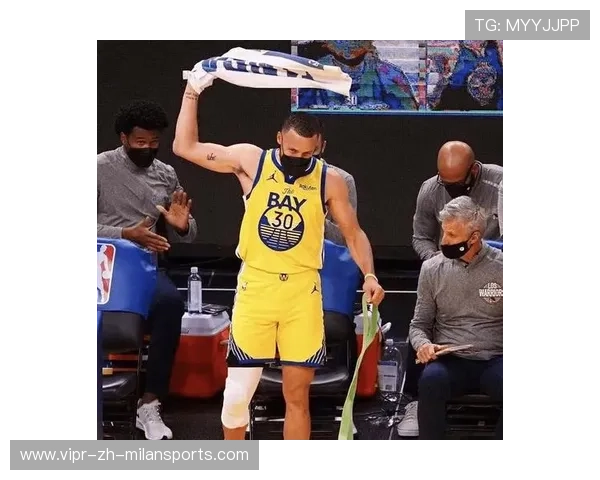 勇士内部会议:外线跑位的持续创新成为下一季重点